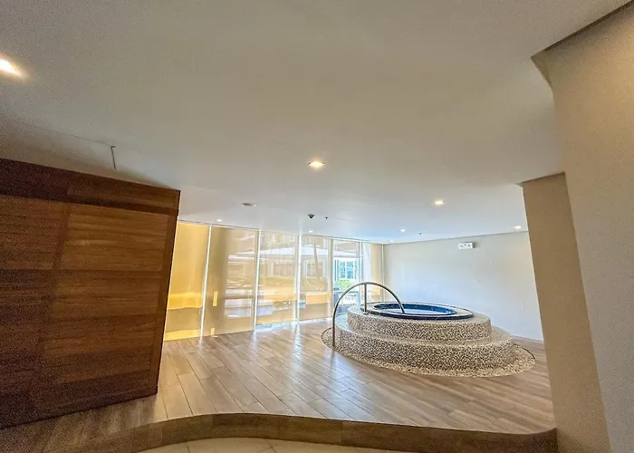 Apartment High Ceiling 1br Opr #7 *