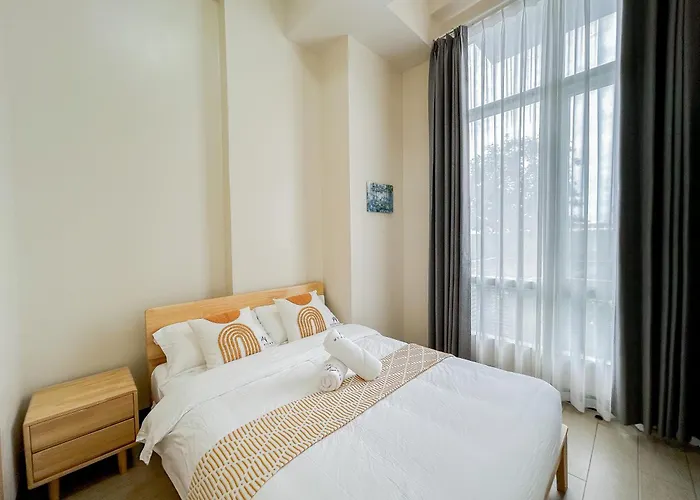 High Ceiling 1br Opr #7 Apartment *