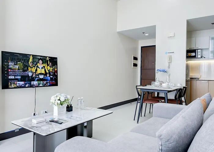 High Ceiling 1br Opr #7 *