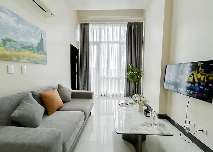 High Ceiling 1br Opr #7